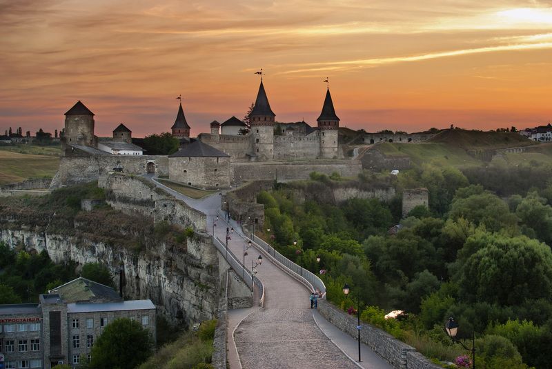 Средневековый закатphoto preview