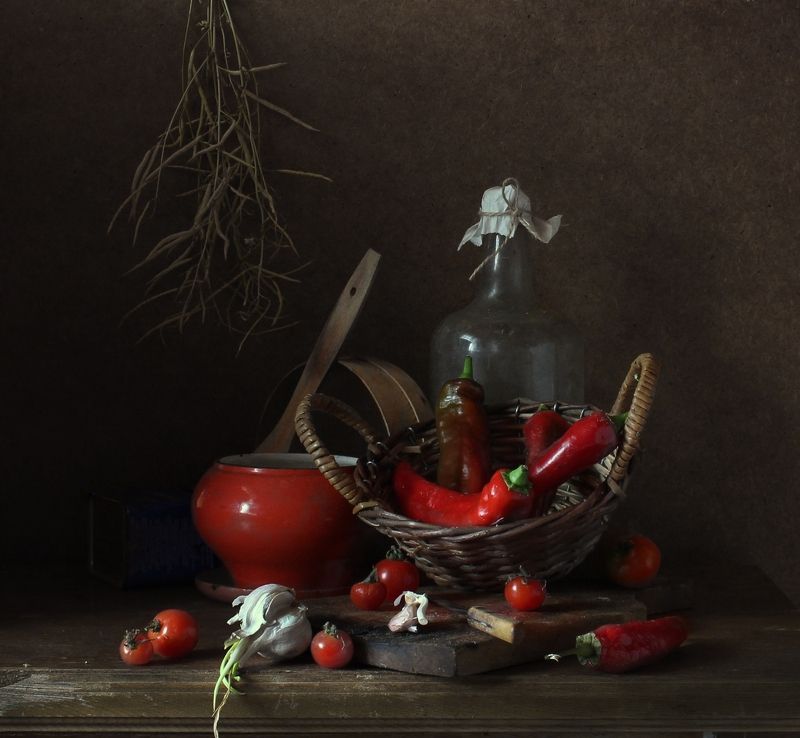 Все красноеphoto preview