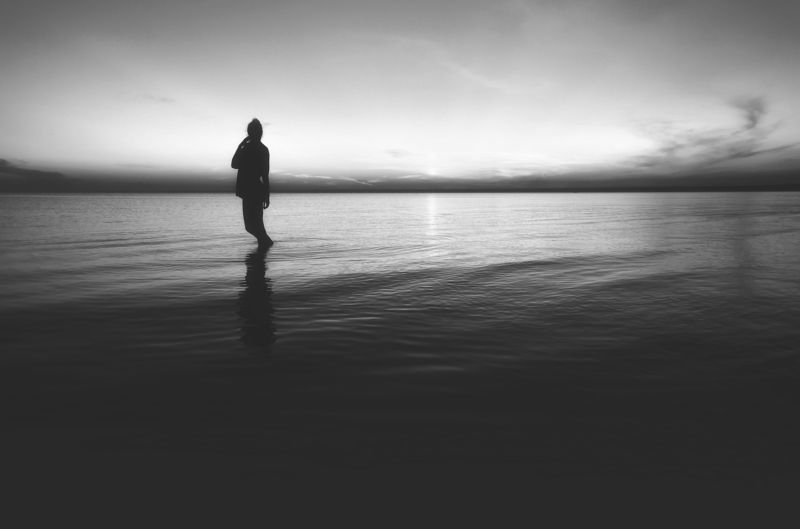 landscape, water, reflection, shadow, sunset, evening, person, девушка, пейзаж, залив, закат, вечер, силуэт, тень, сестрорецк My sweet shadowphoto preview