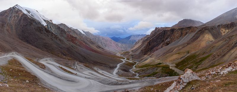 горы закат Серпантинphoto preview