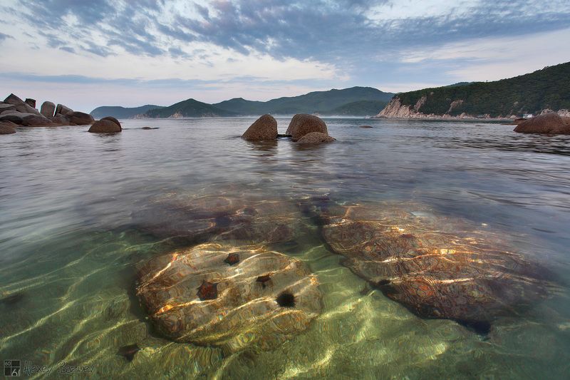 море, Находка, триозёрье, окунёвая Утро в бухте Окунёвойphoto preview