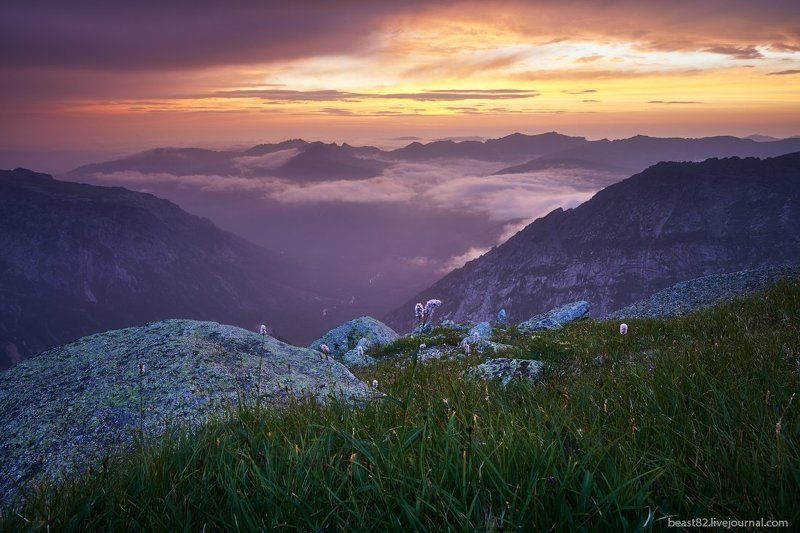 Ергаки Рассвет над долиной Тайгишаphoto preview