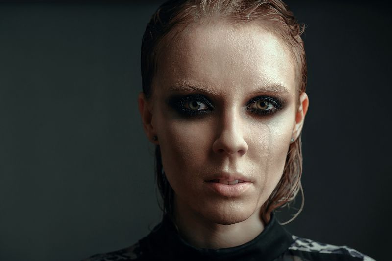 Студийный портрет. Надеждаphoto preview