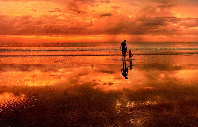 Двоеphoto preview