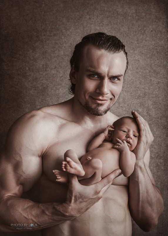 младенец, новорожденный, ребенок, дочка, дочь, отец, папа, любовь. семья Сила отцовстваphoto preview