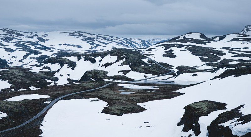 норвегия, горы, снег, дорога, norway, mountains, snow, road Mountain roadphoto preview