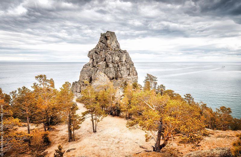 baikal, shore, lake, rock, trees, mountains, sky, water, travel, байкал, озеро, бухта, побережье, пейзаж, природа, путешествия, сибирь,  Байкальская ривьера [2]photo preview