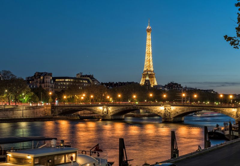 париж, вечер Вечер в Парижеphoto preview