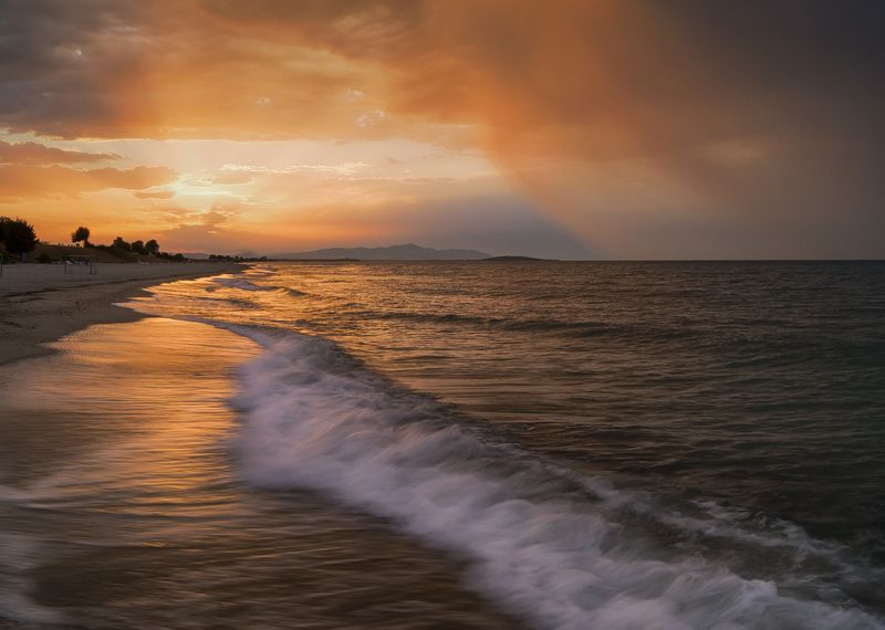 Storm is comingphoto preview