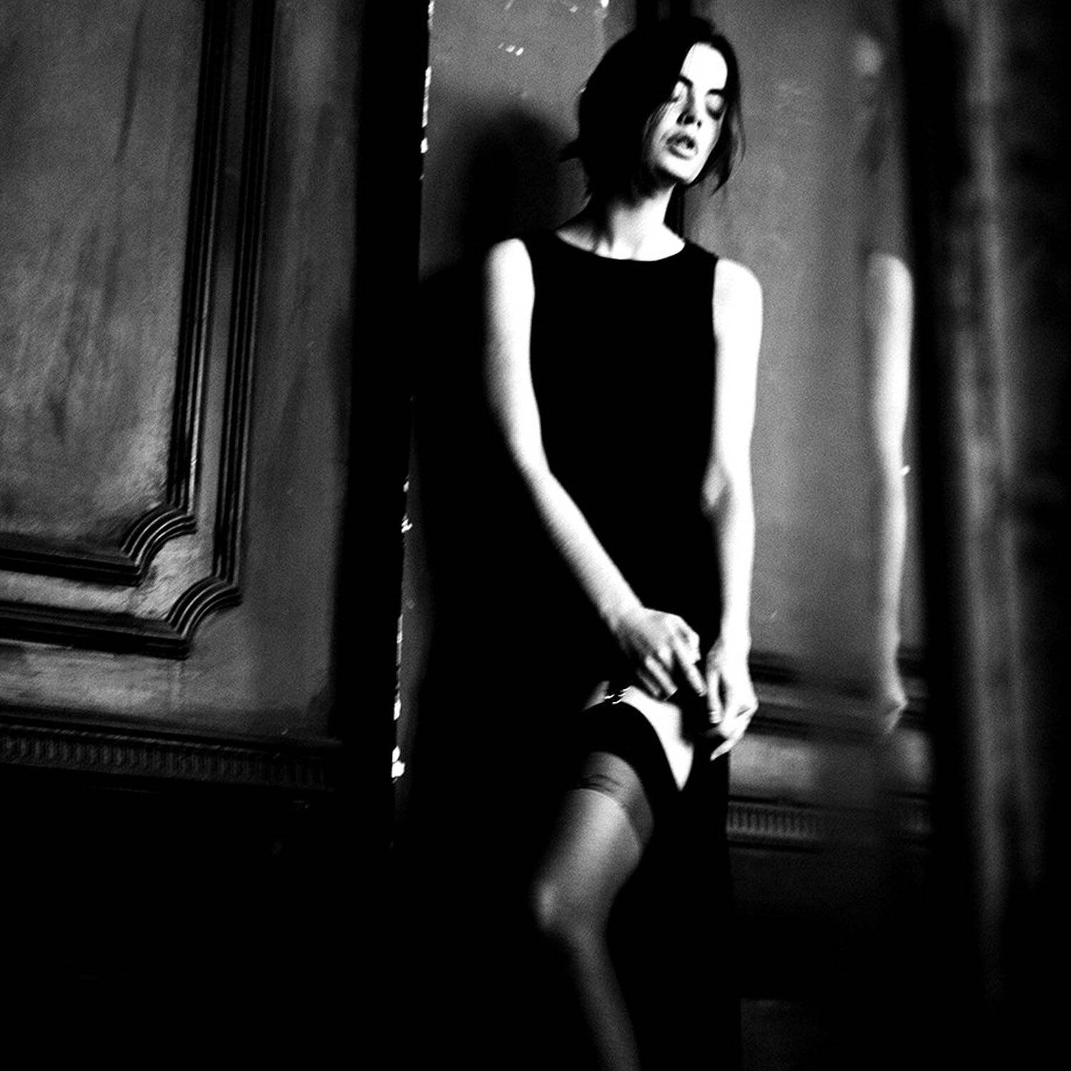 lidia model portrait natural light , Armen Aghayan