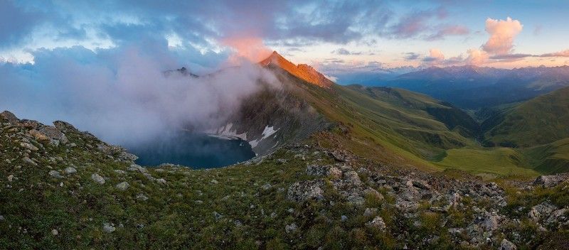 Архыз. Речепста, Зап.Кавказ Огненный пикphoto preview