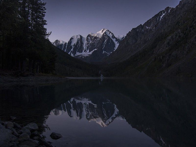 Горный алтай, Горы, Озеро Алтай. Нижнее Шавлинское озеро.photo preview