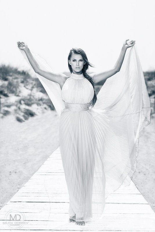 model, glamour, b&w, beauty photo preview