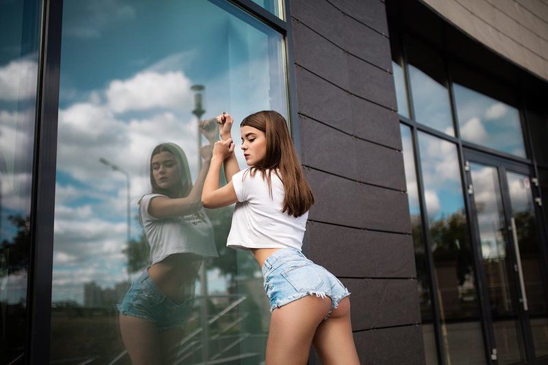 Зорянаphoto preview