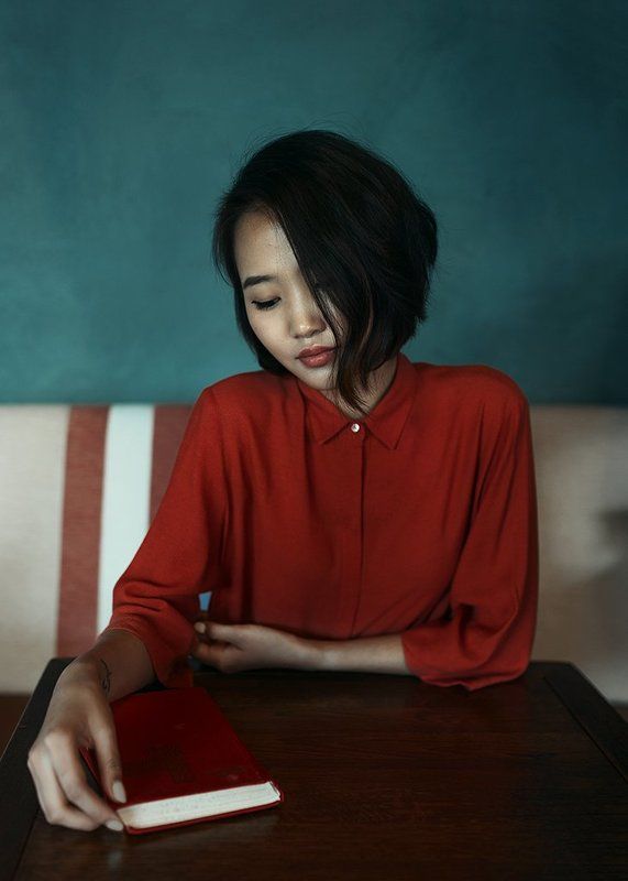 35 мм, 35mm, Face, Girl, Popular, Portrait, Red, Woman, Арт, Девушка, Красота, Лицо, Портрет, Портрет девушки, Портфолио, Сигма 35мм, Якутия photo preview