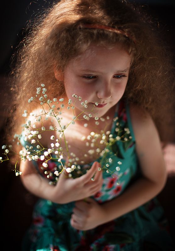 Девочка, Портрет, Цветы Полинаphoto preview