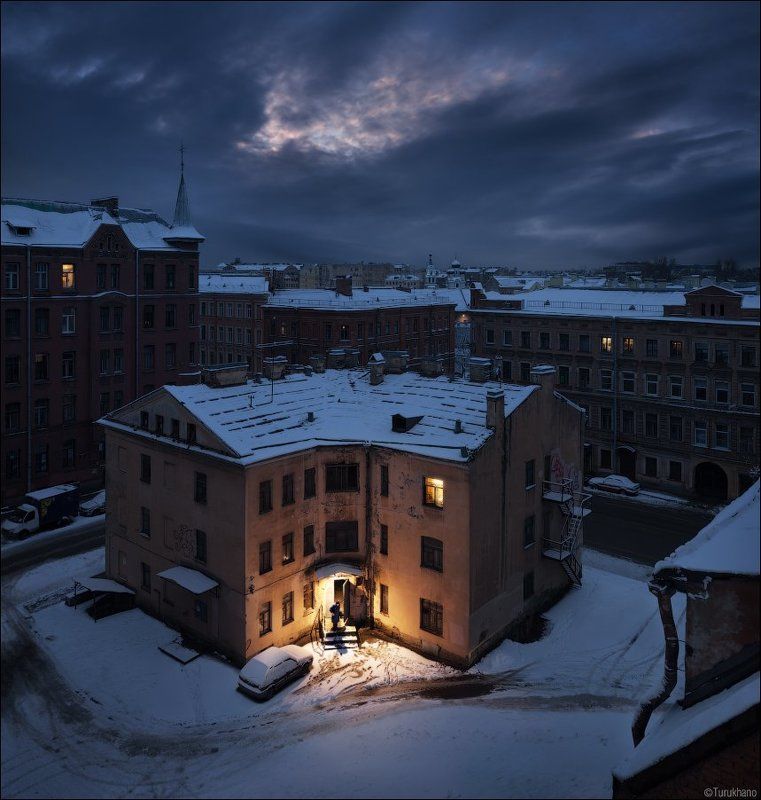 Дом в Перекупном переулкеphoto preview