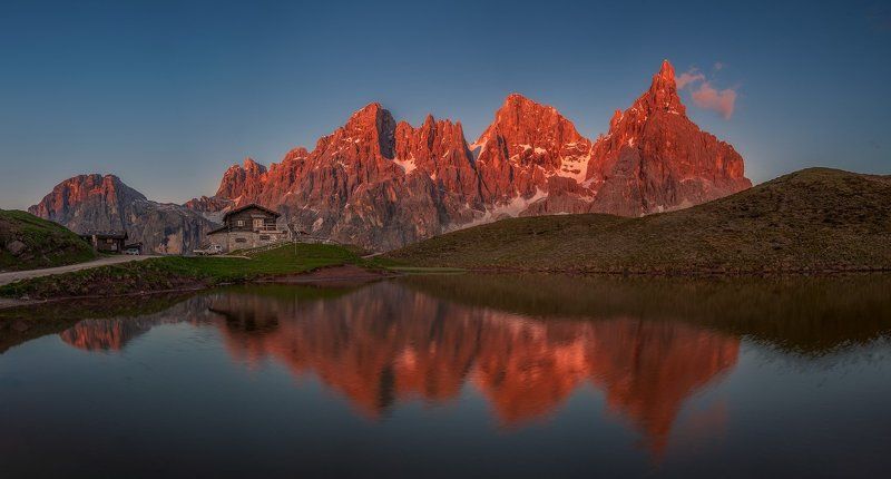 baita segantini, dolomites, italy, италия Mirror of Baita Segantini.photo preview
