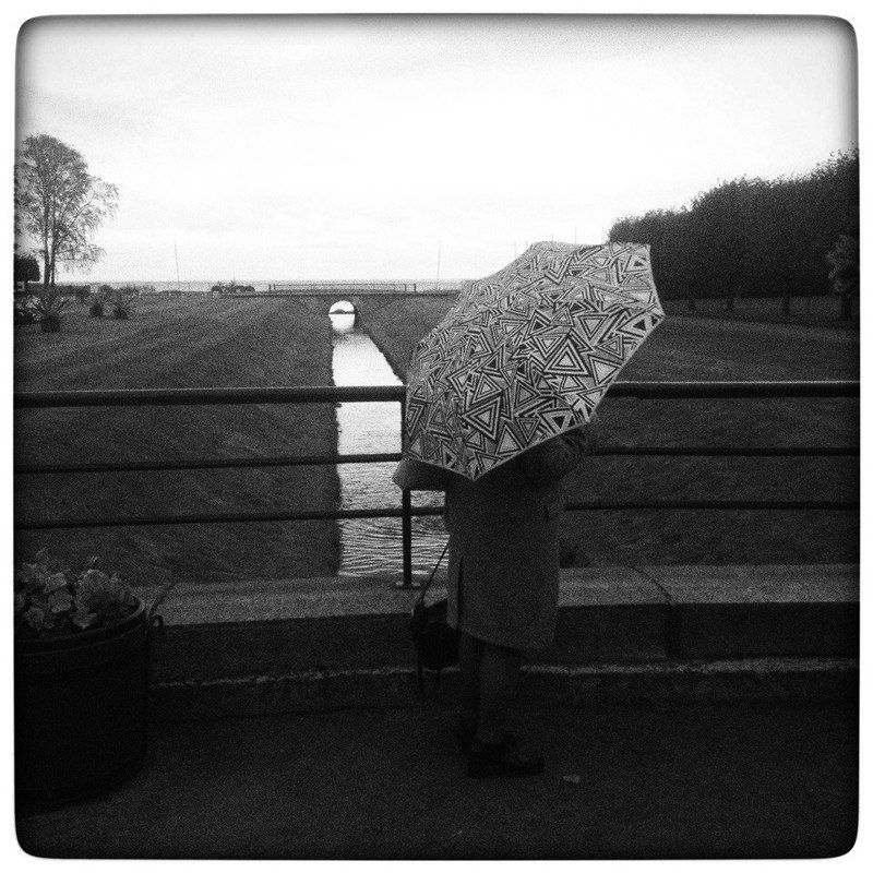 bw rain genre photo preview