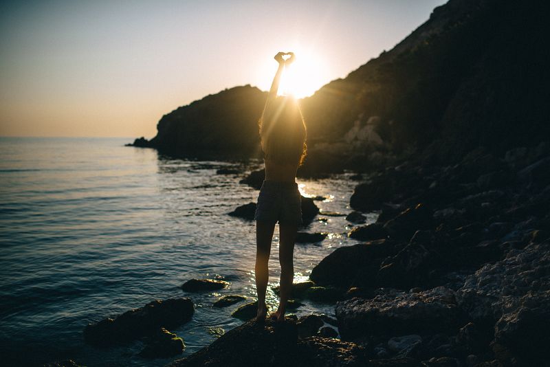 Закат на побережьеphoto preview