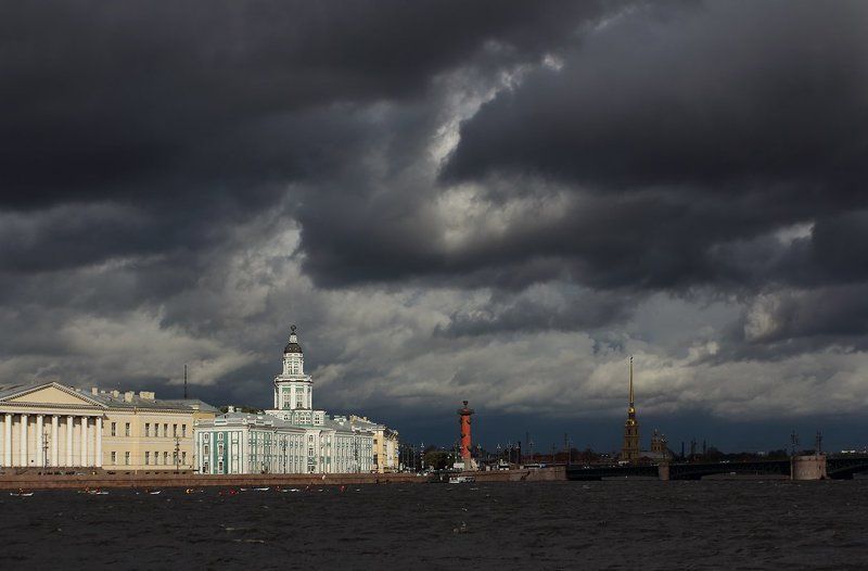 У Невской водыphoto preview