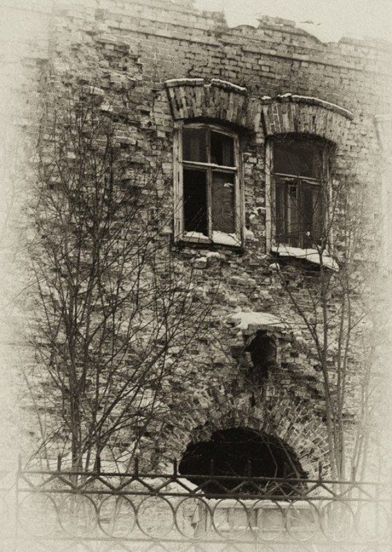 старый, дом, архангельск, лицо, окна, архитектура Восстановлению не подлежит...photo preview