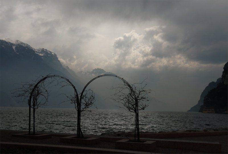 италия, лаго ди гарда Непогода нынче в моде... фото превью