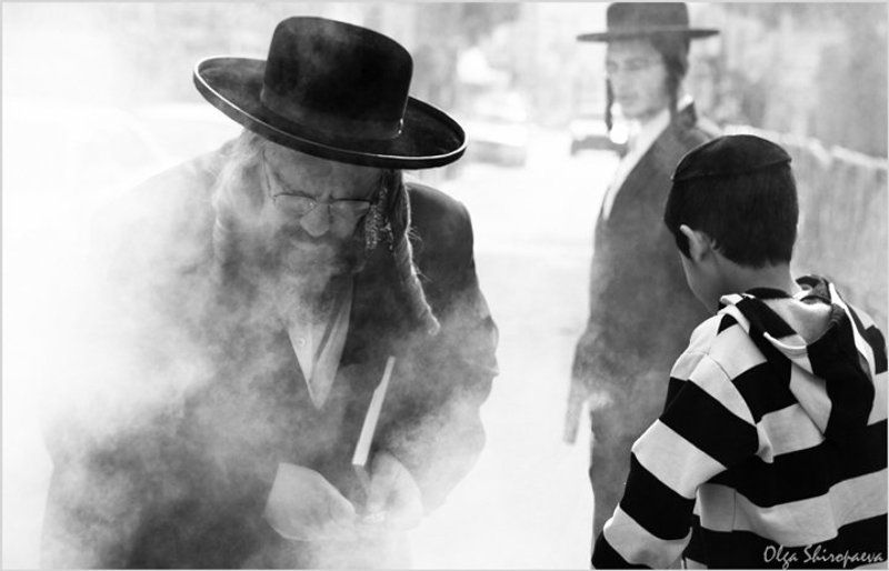 иерусалим, израиль, песах Сжигание хлеба.photo preview