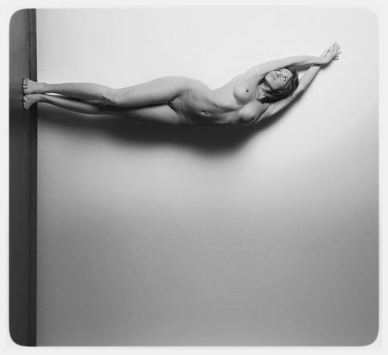 *наклон головы в право*photo preview