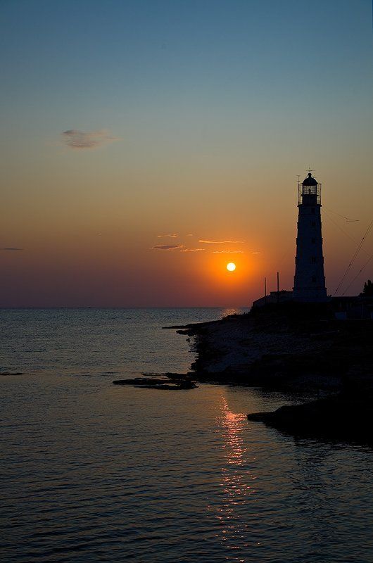 тархакутский, маяк Путь кораблям освещая...photo preview