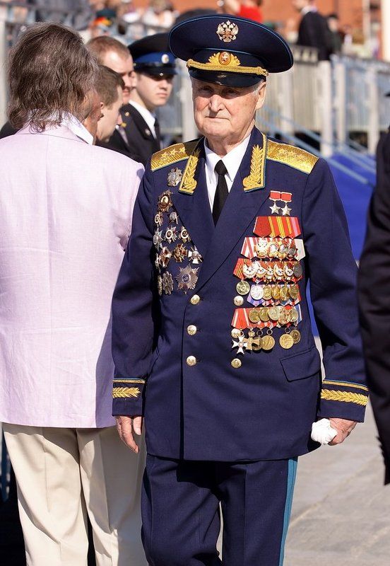 Генералы и герои Советского союза.photo preview