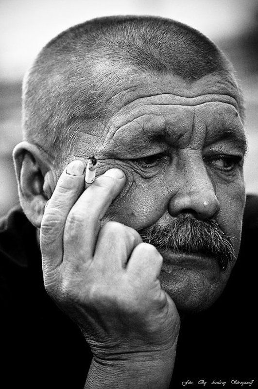 * * * *photo preview