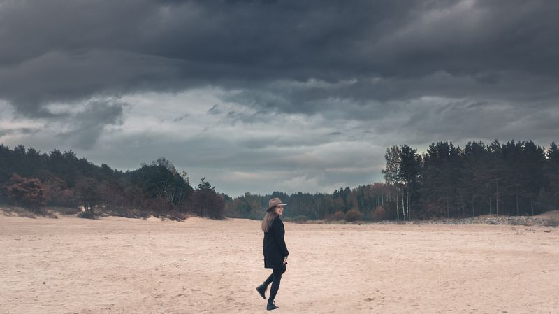 Run to the storm photo preview