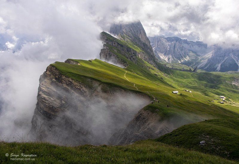 Alps, Clouds, Dolomites, Fog, Italy, Light, Mountains on the Edge of the Earthphoto preview