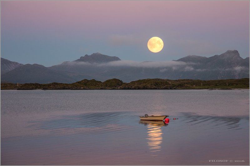 Лофотены в розовом свете ))))))))photo preview