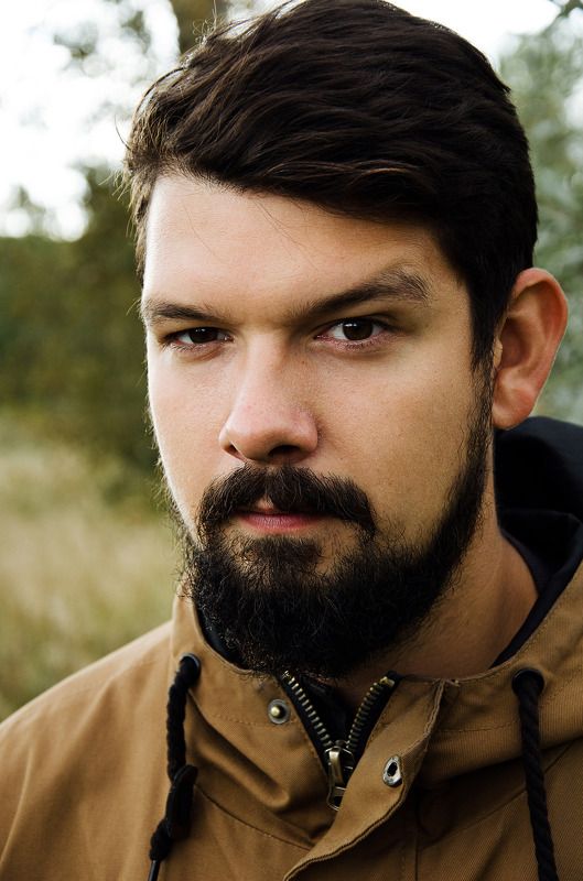 мужчины, взгляд, мужской портрет Воваphoto preview