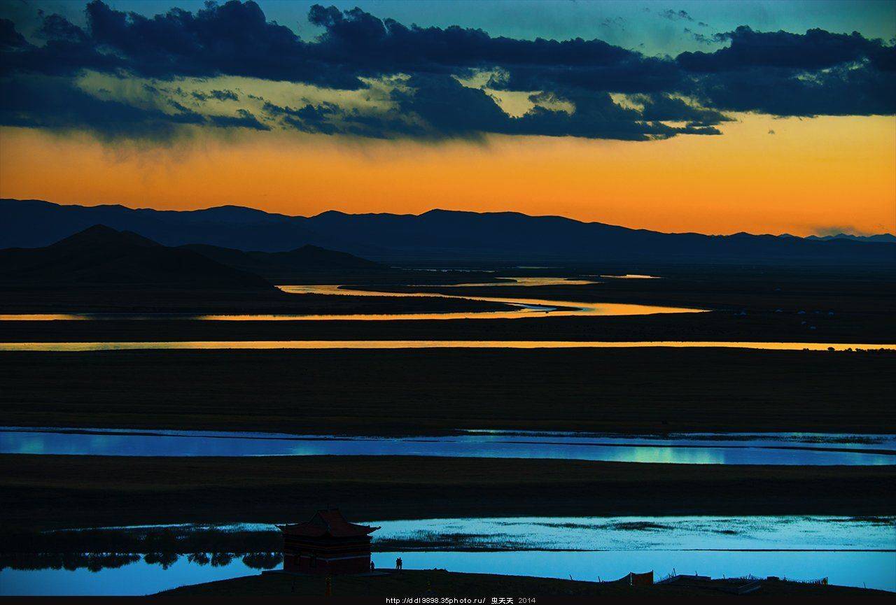 九曲落日Nine curved rivers. Автор: 邓东林 , 邓东林