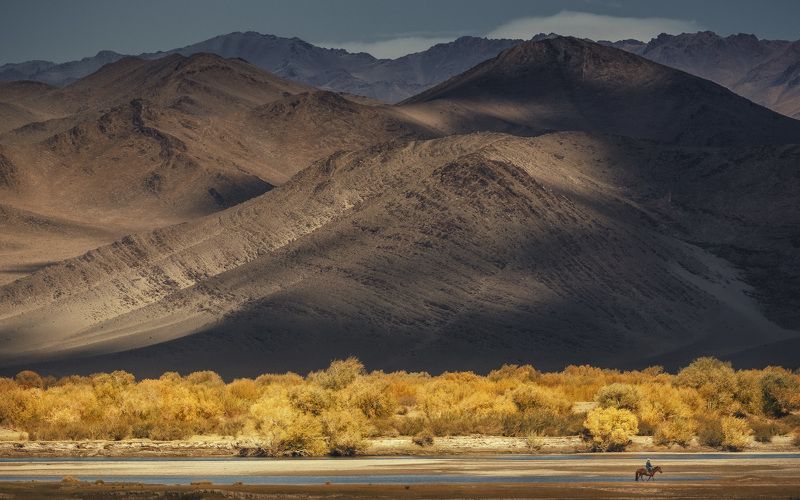 Горы, Монголия, Осень, Пейзаж, Природа Осень в Монголииphoto preview