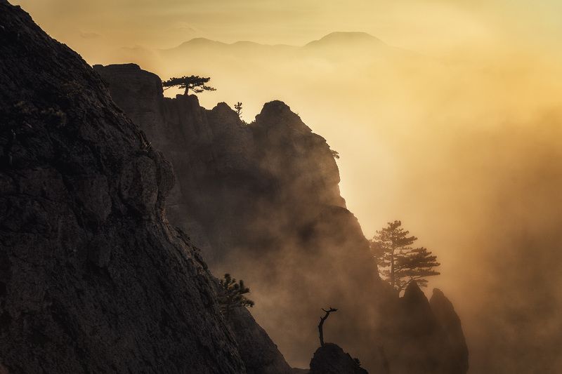 закат, крым, пейзаж, природа, туман Закат в Долине привиденийphoto preview