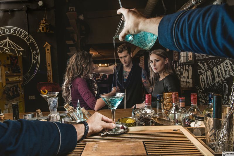 bar, cocktail, people, night Barphoto preview