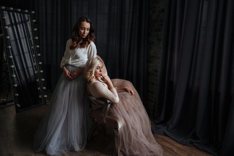 She whisperedphoto preview