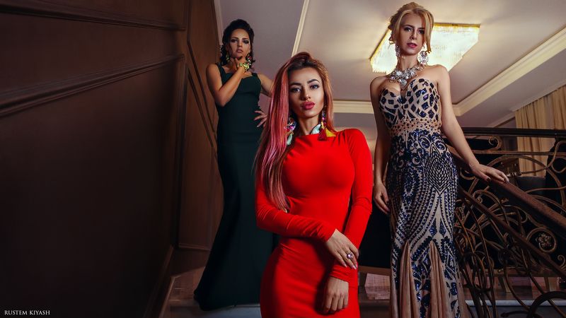 Девушка, Девушки, Портрет Триоphoto preview