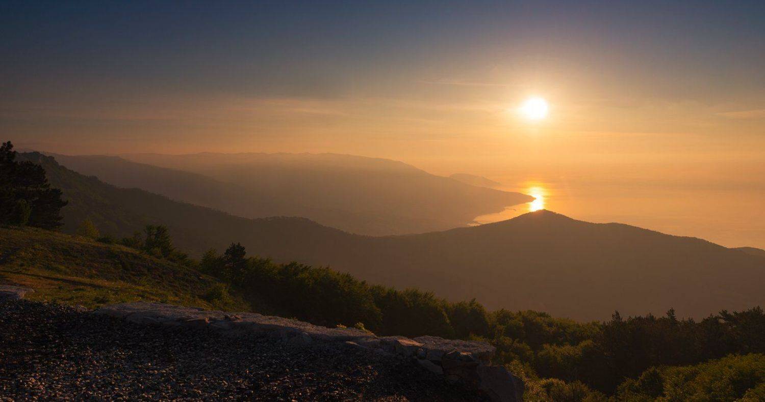Здесь время замедляет рваный бег. Автор: Галанзовская Оксана , Галанзовская Оксана