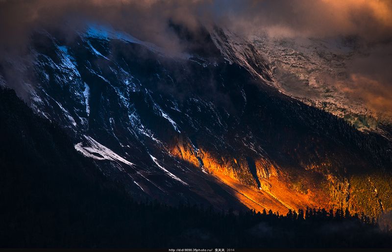 日出金山Sunrise golden hillphoto preview