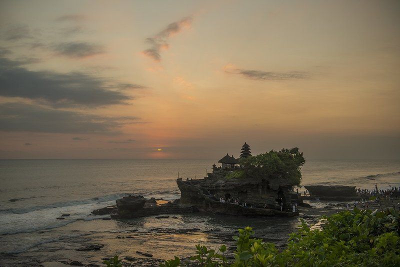 Океан, закат, религия, бали Храм Танах Лотphoto preview