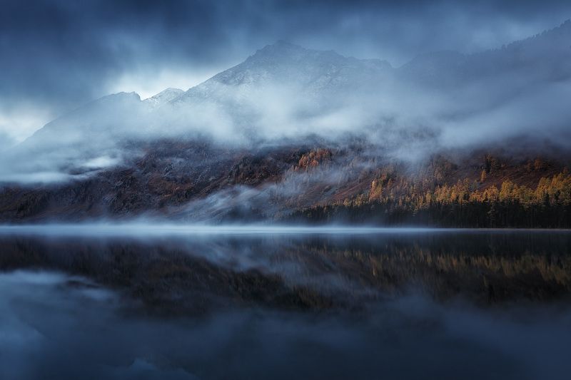 Алтай, Горы, Озеро, Осень, Пейзаж, Природа, Туман Туманное отражениеphoto preview