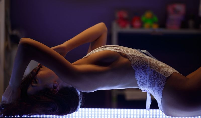 ню, ню-арт, арт-ню, цвет, свет, девушка, модель,портрет, портрет девушки, красотка, художественный портрет, фэшн, girl, model, nu, nu-art, art-nu, nude, beauty, fashion, art portrait, color, гламур, glamur Каринаphoto preview