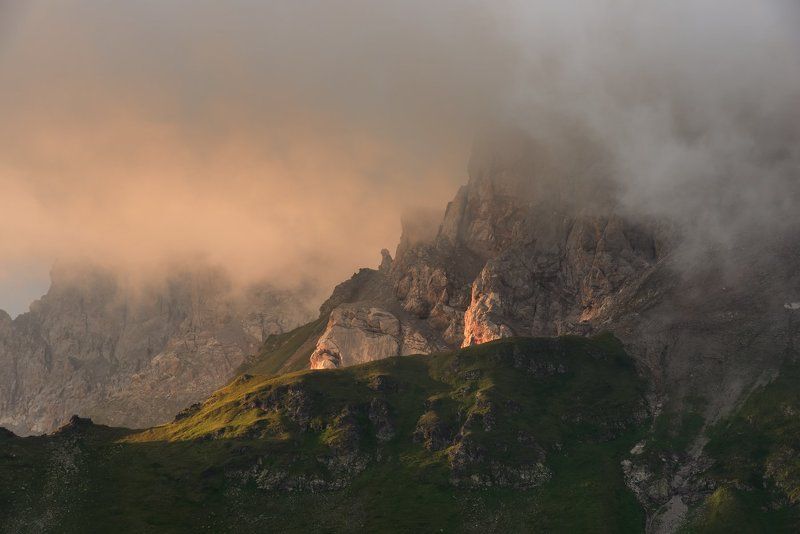 Игра в прятки с Загедан-скалойphoto preview