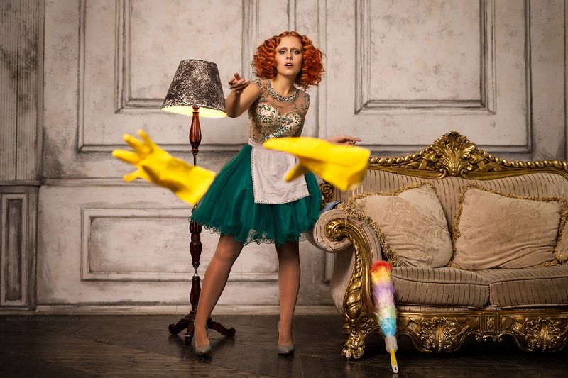 redheadh maid lady alexandr chuprina рыжая горничная леди александр чуприна Seductive Lady\'s maidphoto preview