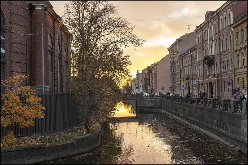 адмиралтейский канал новая голландия октябрь photo preview